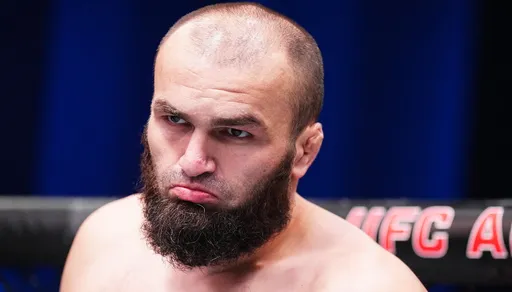 Газиев снялся с боя со Спиваком на UFC 316, молдавский боец получил нового соперника