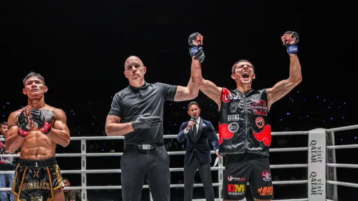 Абдуллаев нокаутировал Кайа в главном событии ONE Fight Night 27