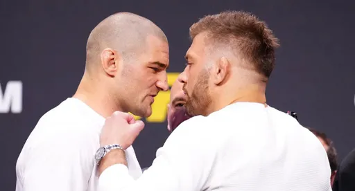 Стрикленд готов покинуть UFC, если не получит реванш с Дю Плесси