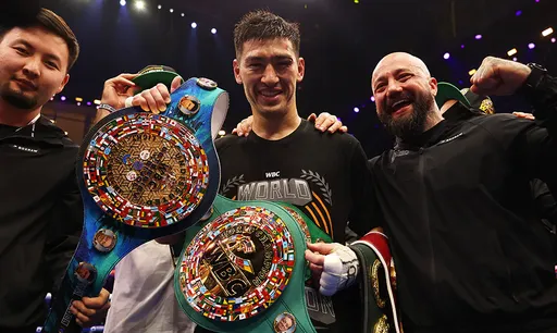 Бивол отреагировал на возможное лишение его пояса WBC