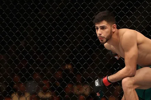 Родригес сделал первое заявление после поражения от Волкановски на UFC 290