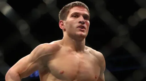 Евлоев: в 2025 году мы по-любому увидим пояс UFC на моей талии