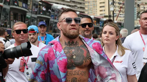 Спортивный врач: если у Макгрегора действительно сломалась пластина, то это чревато прогрессирующей адской болью