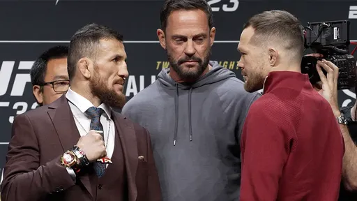 Двалишвили и Ян провели битву взглядов перед реваншем на турнире UFC 323