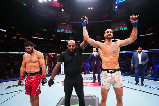 Появились судейские записки боя Бекоев – Белгаруи на турнире UFC Fight Night 262
