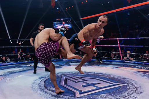 Ялымов победил Авдала решением судей на RCC Fair Fight 29