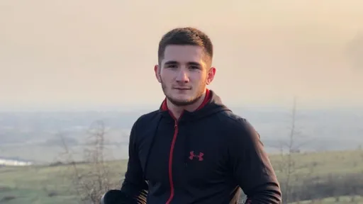 Сулумов стал чемпионом AMC Fight Nights в легком весе, Алиев получил травму в первом раунде боя