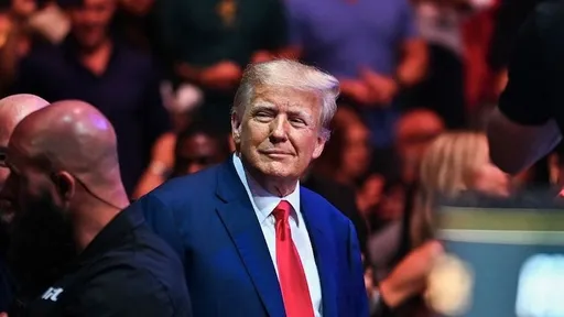 Экс-президент США Трамп назвал Хабиба фантастическим бойцом