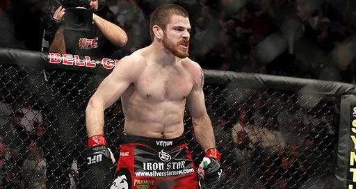 Миллер задушил Серроне во втором раунде на UFC 276, Серроне объявил о завершении карьеры