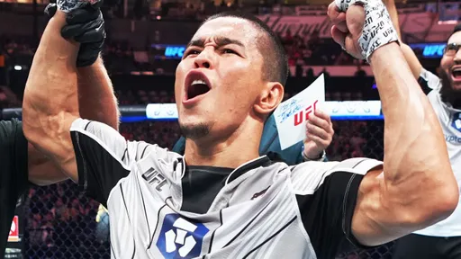 Дариуш считает, что казахстанец Алмабаев сможет претендовать на титул UFC