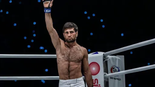 Экс-чемпион M-1 Challenge Гафуров подписал контракт с ACA
