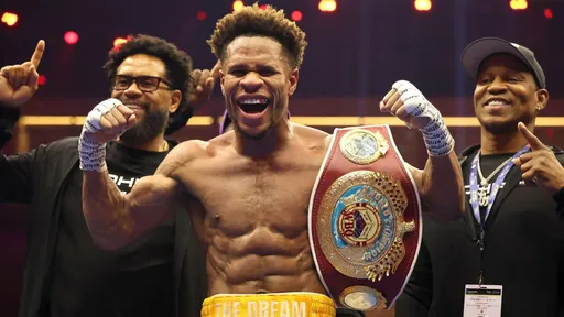 Хейни победил Нормана решением судей и завоевал титул WBO