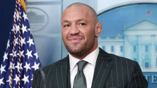 Бывший чемпион UFC Макгрегор объяснил нападение на посетителя ночного клуба