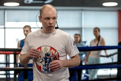 Алексей Тищенко предложил Биволу провести бой с Бенеавидесом в июне