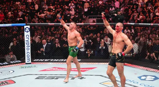 Американец Стрикленд сделал заявление после потери пояса UFC