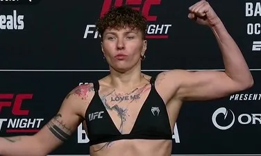 Алексеева успешно сделала вес перед боем с Диксон на UFC Fight Night 230