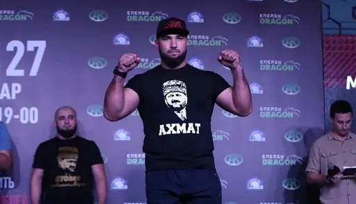 Экс-чемпион ACA Вахаев назвал сроки восстановления после травмы
