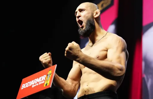 Чимаев может получить титульный бой в случае победы над Костой