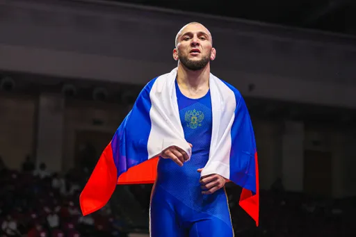 Курбанов встретится с олимпийским чемпионом Тажудиновым в 1/4 финала на ЧМ в Хорватии