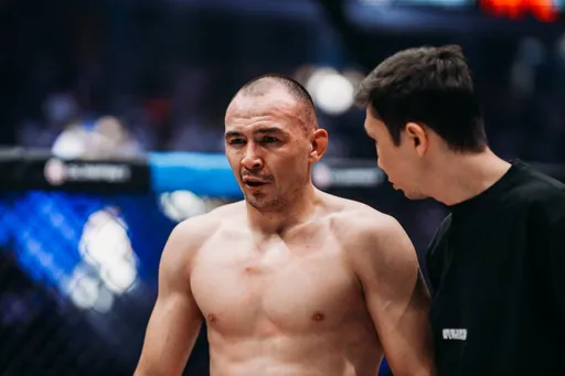 Появилось видео, как Исмагулов получил травму в схватке с Тибау на ACBJJ 20
