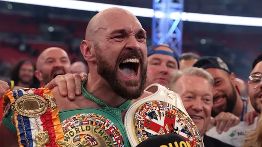 Фьюри оповестил WBC о завершении карьеры