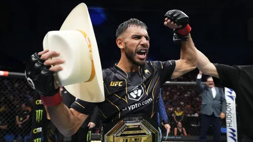 Родригес победил Фрейре в главном событии турнира UFC 314 в Майами