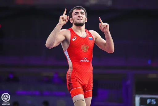 Определились победители и призеры третьего дня чемпионата России по вольной борьбе в Каспийске