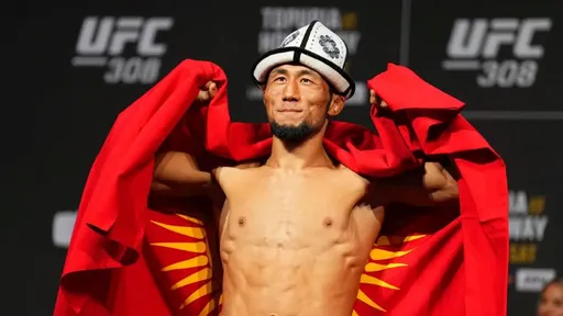 Гаджиев: Оролбай рано или поздно подерется за пояс UFC