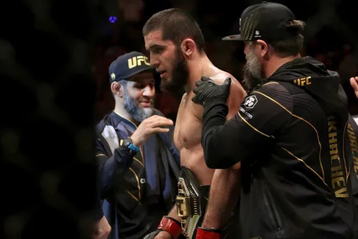 Махачев проведет свой следующий бой осенью на турнире UFC в Абу-Даби