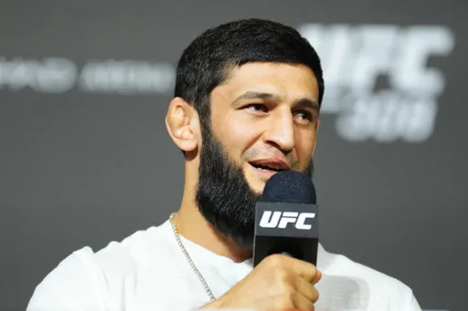 Экс-боец MMA Хан ответил Стрикленду за критику Чимаева: Хамзат раздавит тебя
