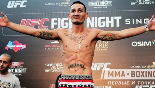 Холлоуэй по-своему описал успехи Оливейры в UFC