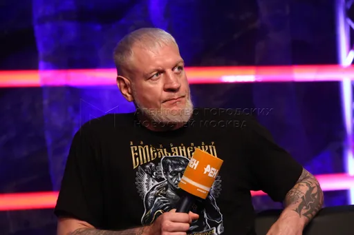 «Ничего не показали». Емельяненко прокомментировал бой Исмаилов – Шлеменко