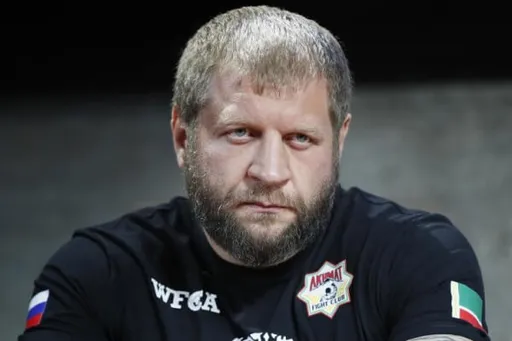 ВИДЕО: Емельяненко провел спарринг с сыном Хрюнова