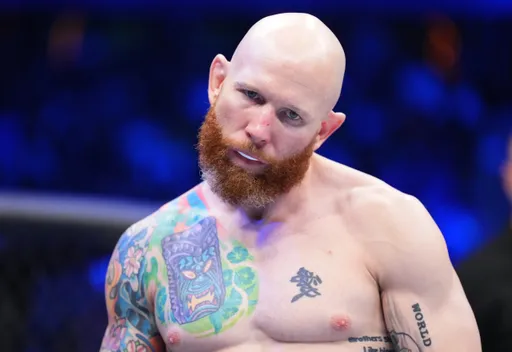 Боец UFC Эмметт показал результат трехдневного голодания