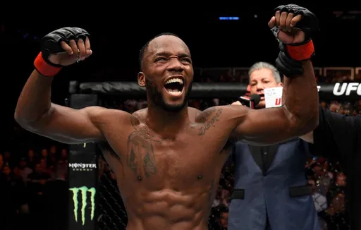 Чемпион UFC Эдвардс готов провести бой против Рахмонова