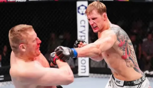 Глава UFC Уайт высказался о титульных перспективах Волкова после победы над Павловичем