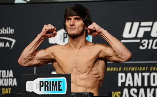 Евлоев отреагировал на слова Царукяна: чемпионский пояс UFC в полулегком весе мой