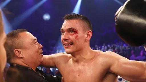 WBO отберет титул у Чарло и отдаст его Цзю без поединка