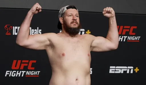 Паризян снялся с боя против Шермана на турнире UFC Vegas 64 из-за проблем со здоровьем