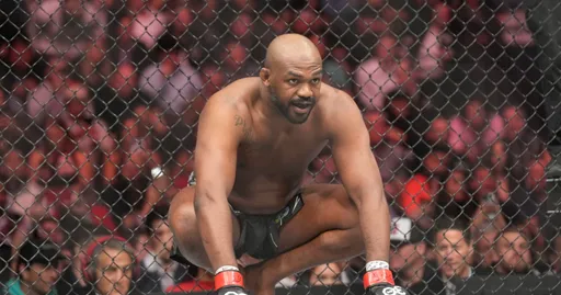 Чемпион UFC Джонс объявил дату следующего поединка