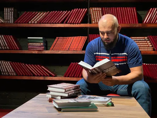 «Религия – это то, что держит нас в рамках». Четвертая часть большого интервью с Асланбеком Бадаевым