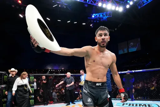 Турнир Noche UFC 4 получил новый главный бой