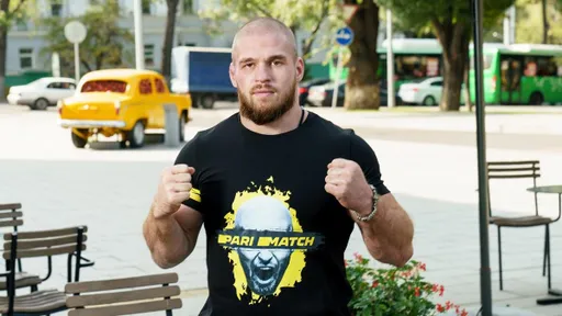 Резников ответил Кошкину: вижу себя чемпионом, вижу, как надеваю пояс