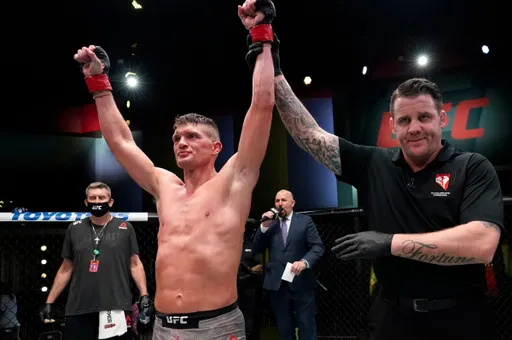 Томпсон хочет провести последний бой в UFC на турнире в Нью-Йорке
