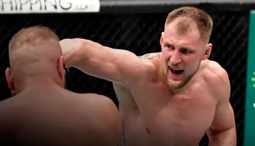 Харитонов считает Волкова лучшим ударником в UFC