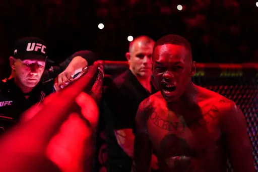 Адесанья обратился к Дю Плесси после поражения на UFC 305: зажги огонь и вдохновляй