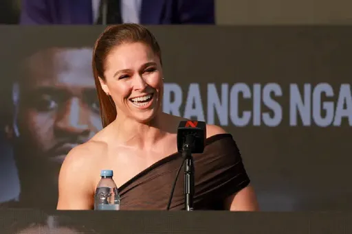 Роузи – о решении UFC анонсировать бой Макгрегора во время турнира MVP: это такая подлость