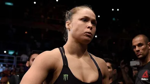Хельвани опроверг информацию о возвращении Роузи в UFC