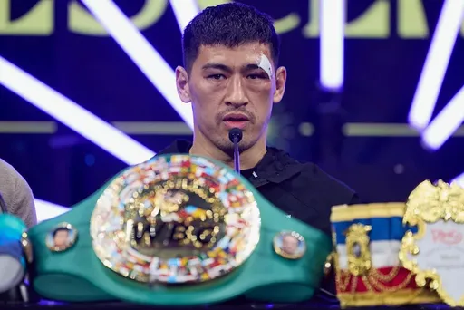Королевское решение и хамская русофобия. Почему Бивол отказался от пояса WBC