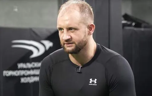 Иван Емельяненко продемонстрировал физическую форму перед дебютом в ММА